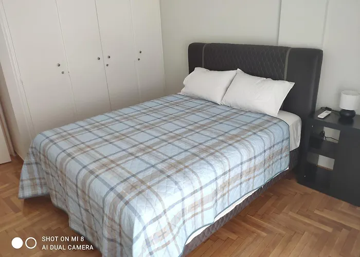 Μ&Κ - Your Athens Home - Νewly Renovated 2Bd Apartment In Family Neighborhood Close To City Center